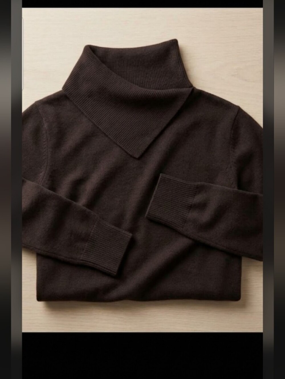 Max Studio- Size M, Fold down neck turtleneck sweater.